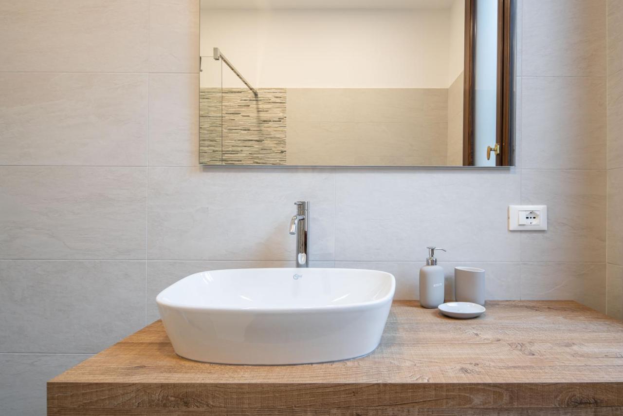 Apartment Sisila Velence Kültér fotó